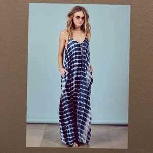Lovestitch Maxi